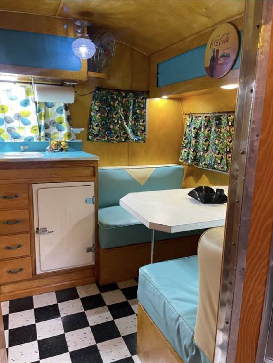 Vintage Trailer – Aljo 1954 – Image 2